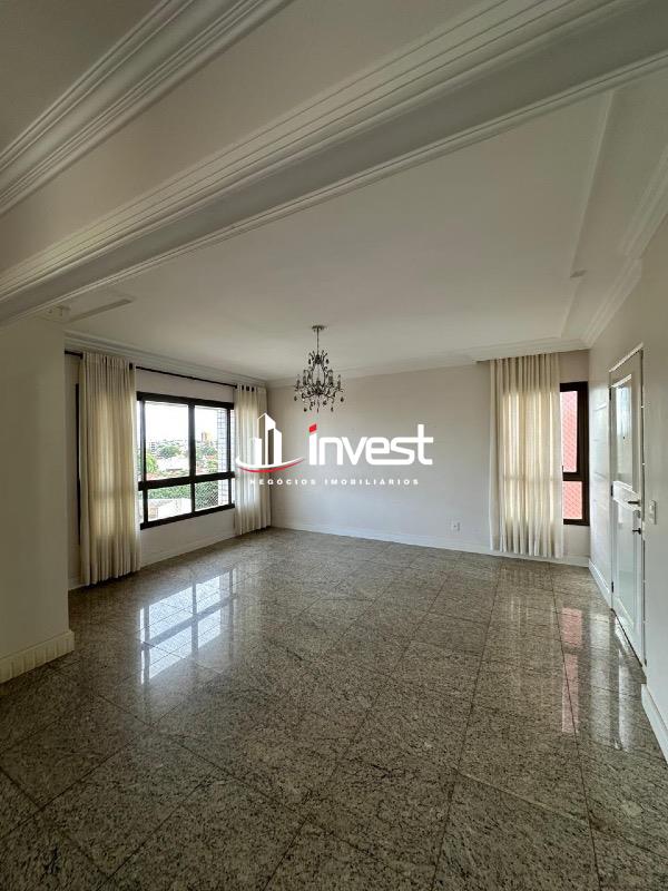 Apartamento à venda no Mercês: 