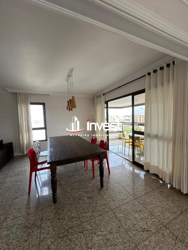 Apartamento à venda no Mercês: 