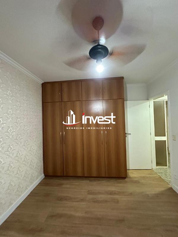 Apartamento à venda no Mercês: 