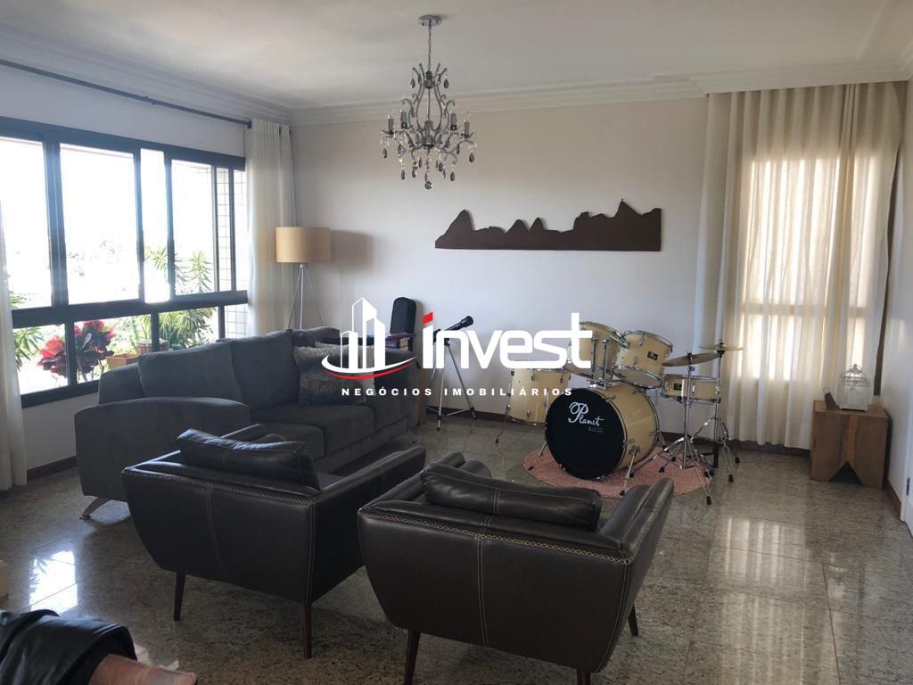 Apartamento à venda no Mercês: 