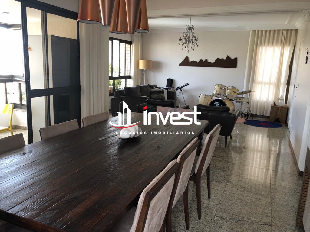 Apartamento à venda no Mercês: 