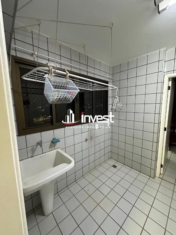 Apartamento à venda no Mercês: 