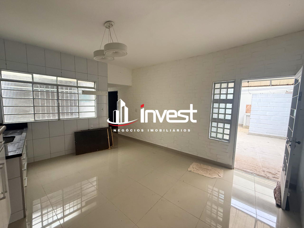 Casa à venda no Mercês: 