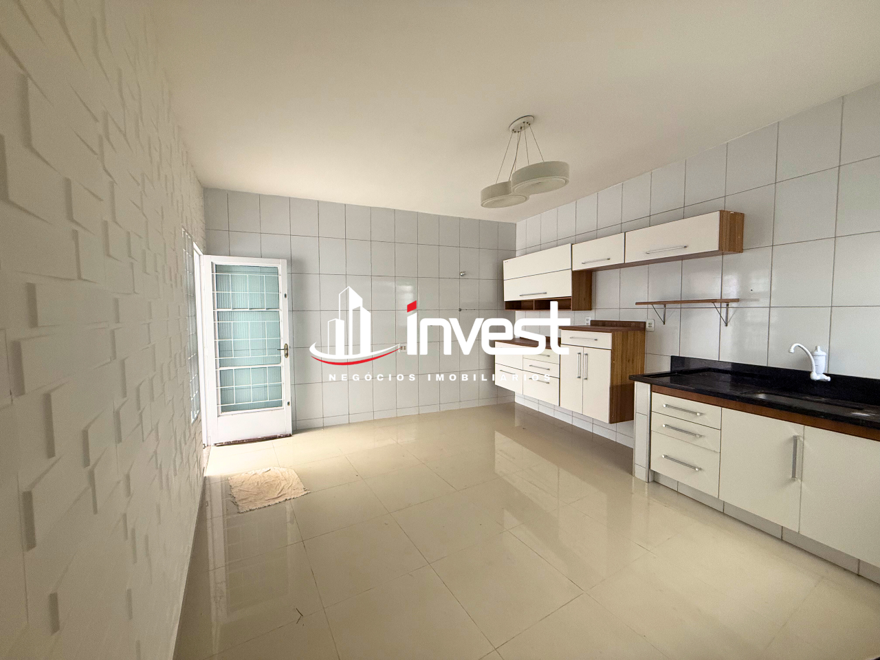 Casa à venda no Mercês: 