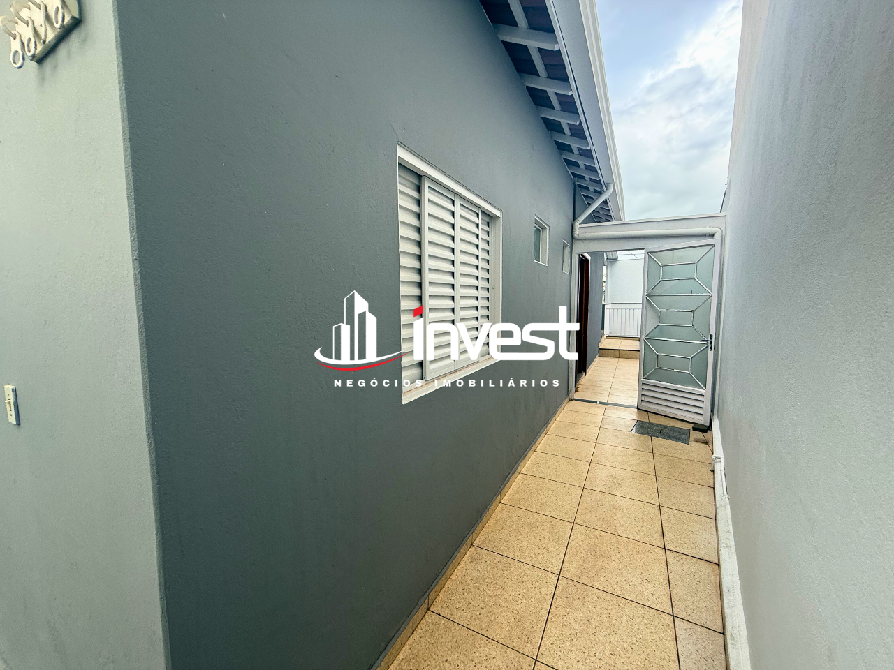 Casa à venda no Mercês: 