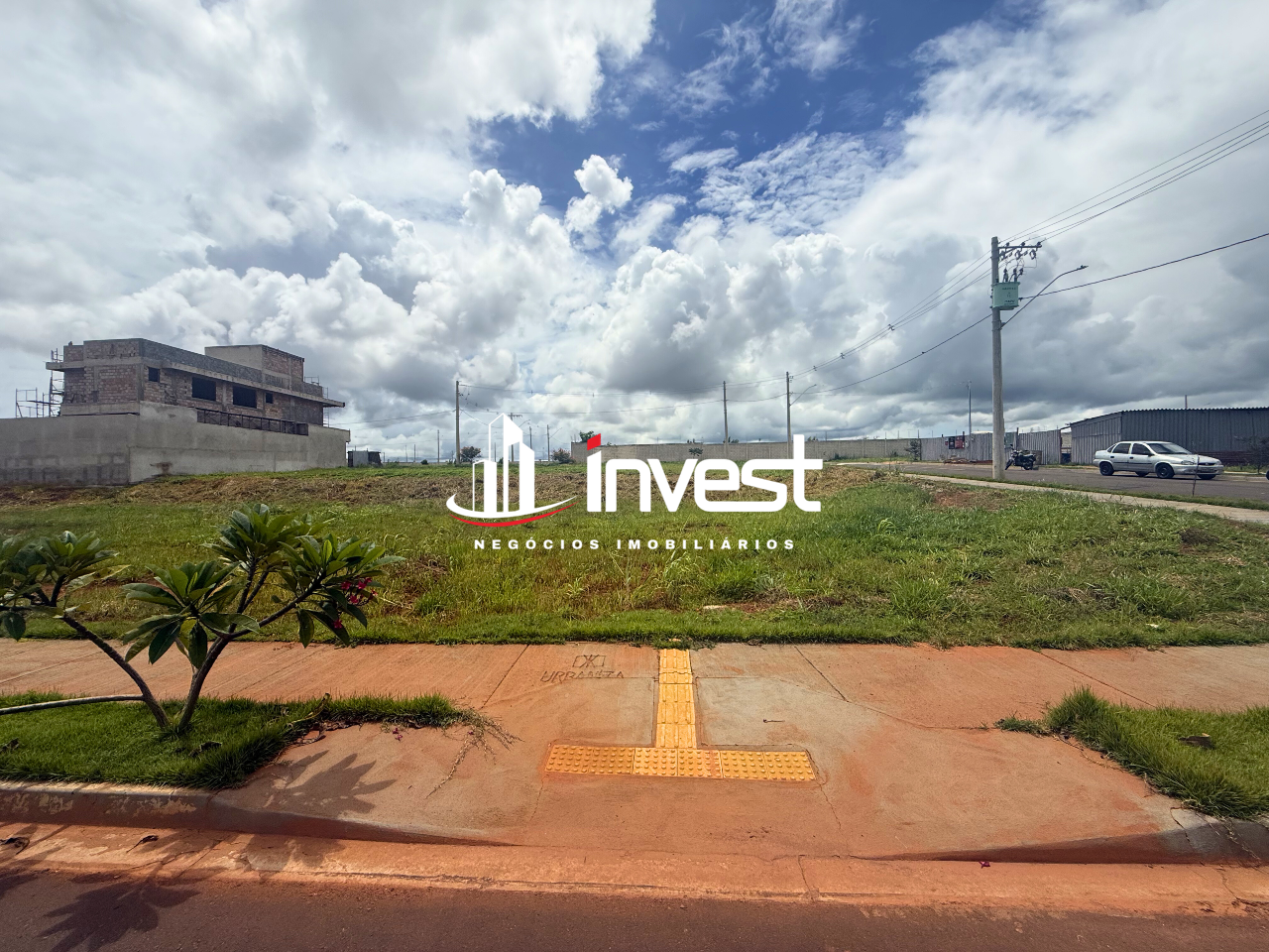 Lote em condomínio à venda no Residencial Jardins, Condomínio: 