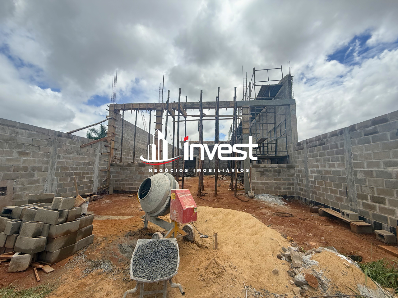 Galpão à venda no Jardim Maracanã: 