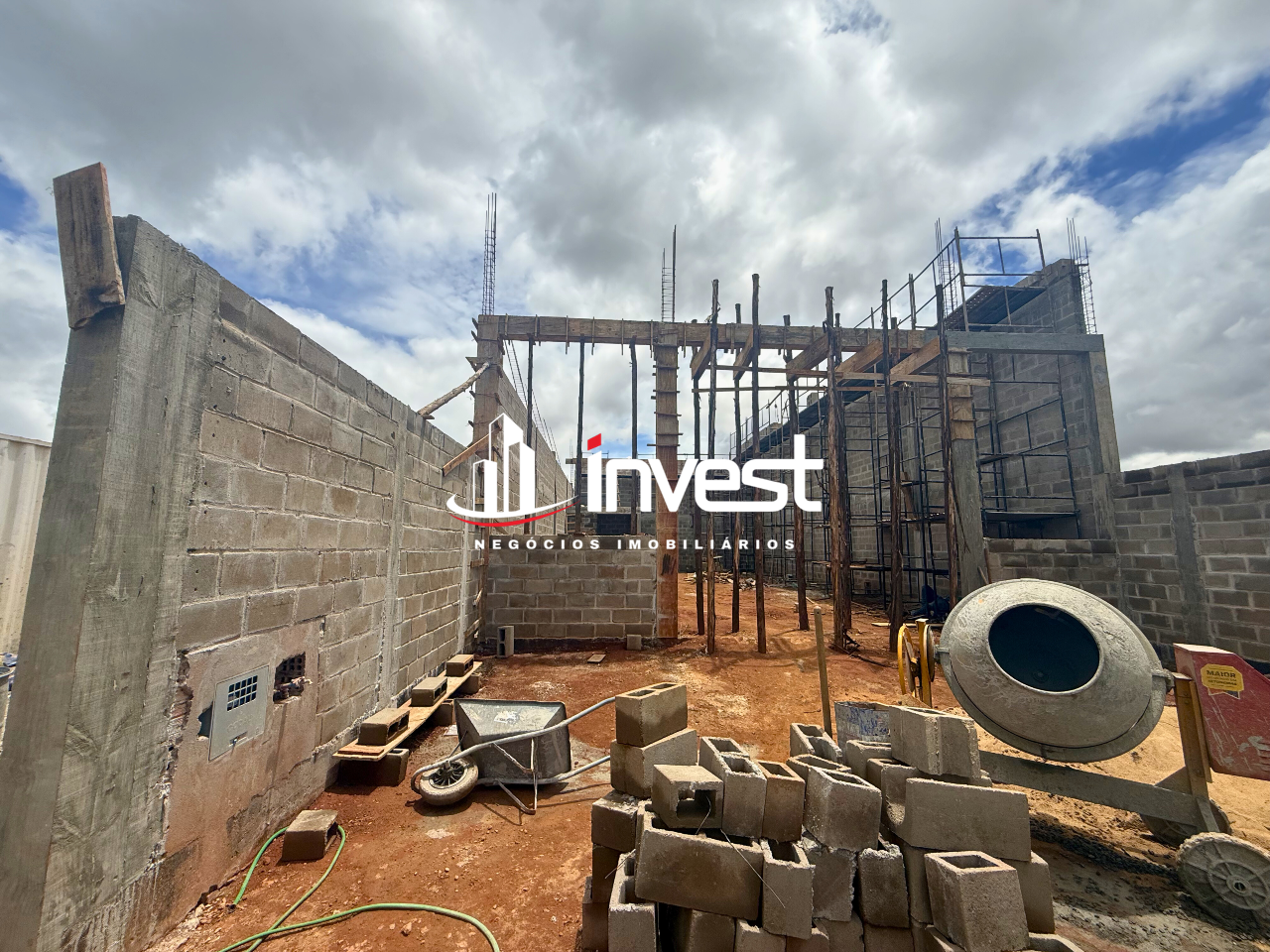 Galpão à venda no Jardim Maracanã: 