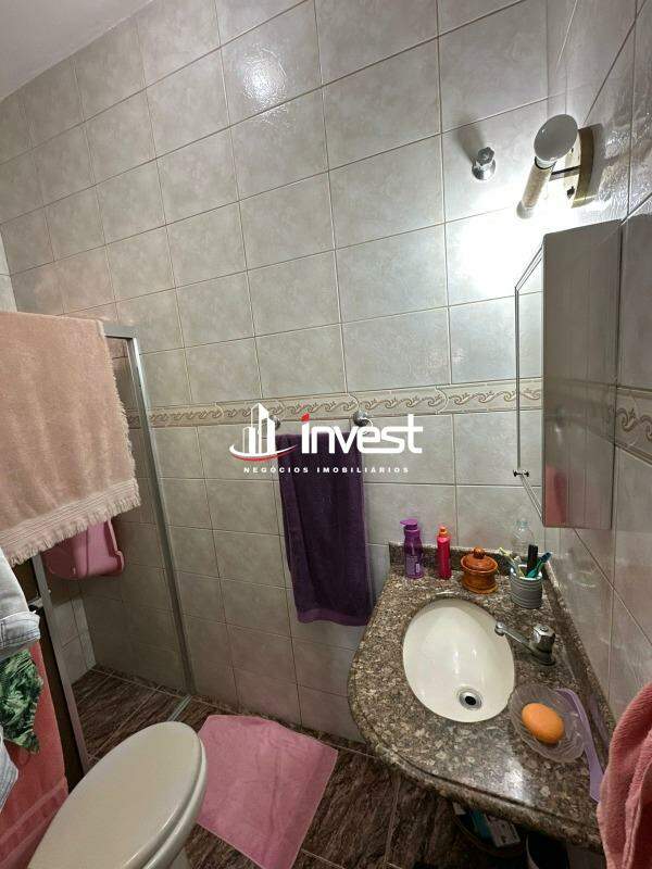 Chácara / Sítios à venda no Chácaras Vila Real: 