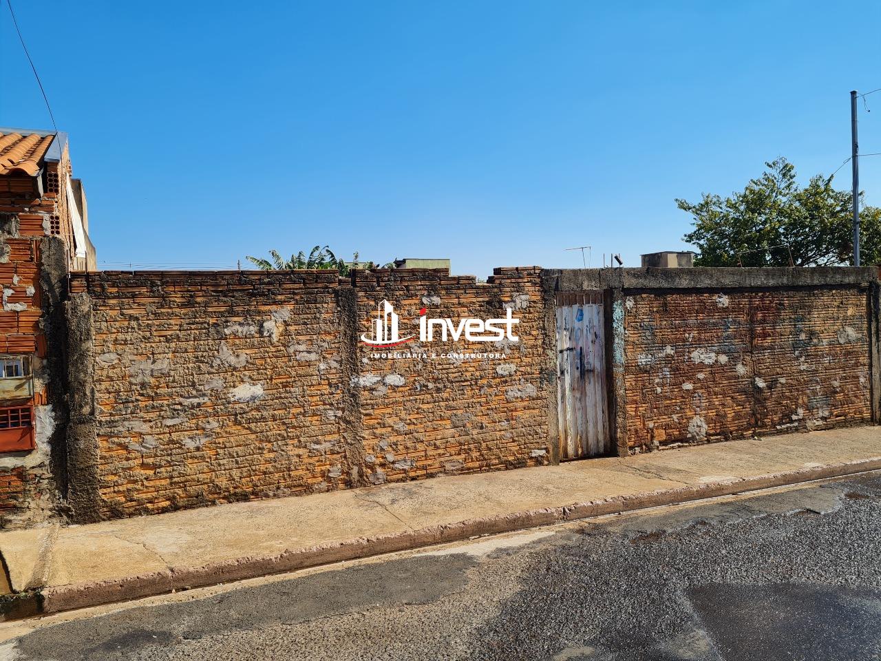 Terreno/Área à venda no Leblon: 