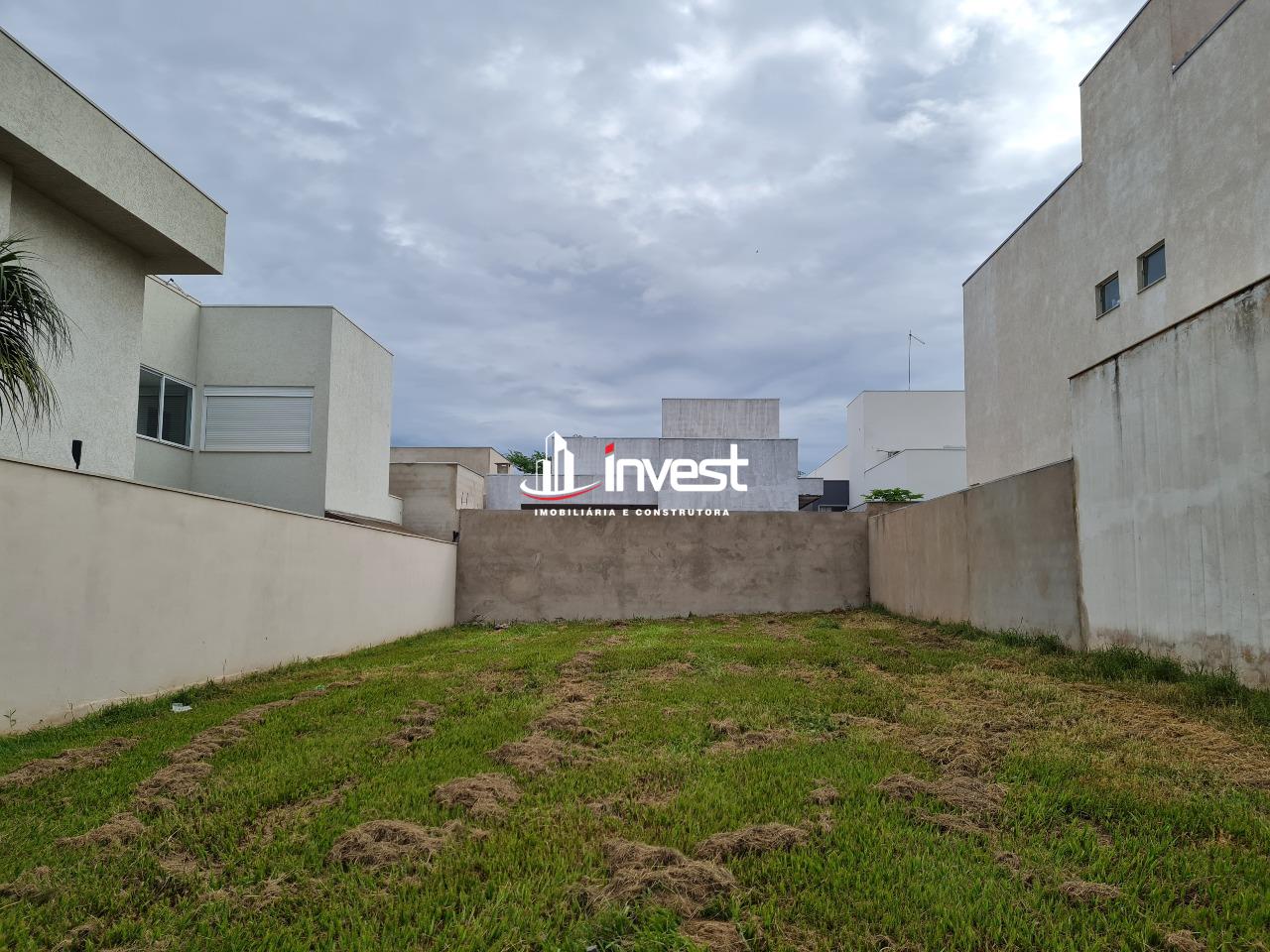 Lote em condomínio à venda no Estância dos Ipês: 