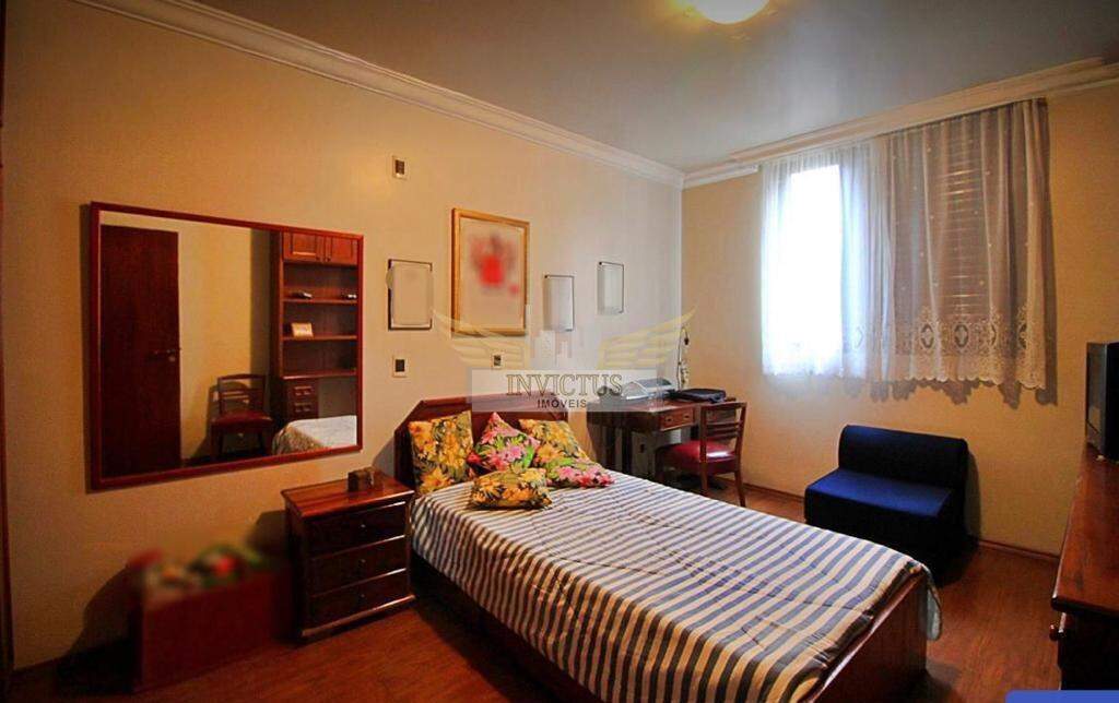 img-gallery