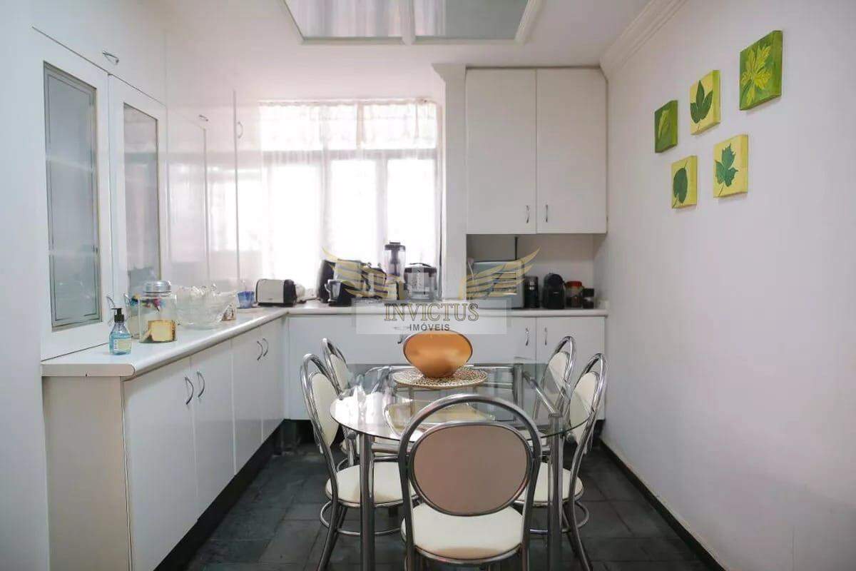 img-gallery