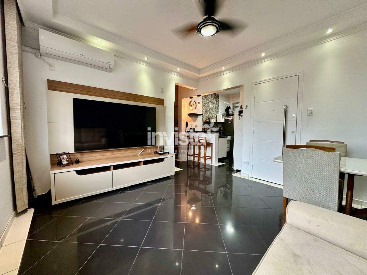 Apartamento à venda no bairro Embaré