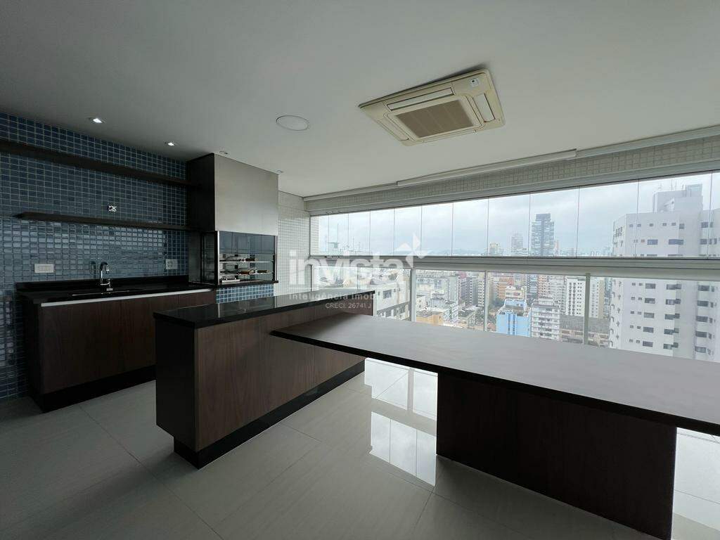 4 suítes, prédio com lazer completo, vista mar.