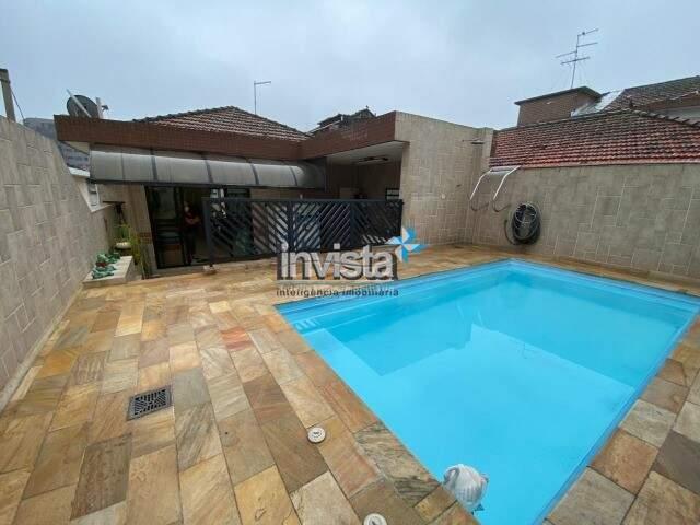 Casa à venda no bairro Embaré