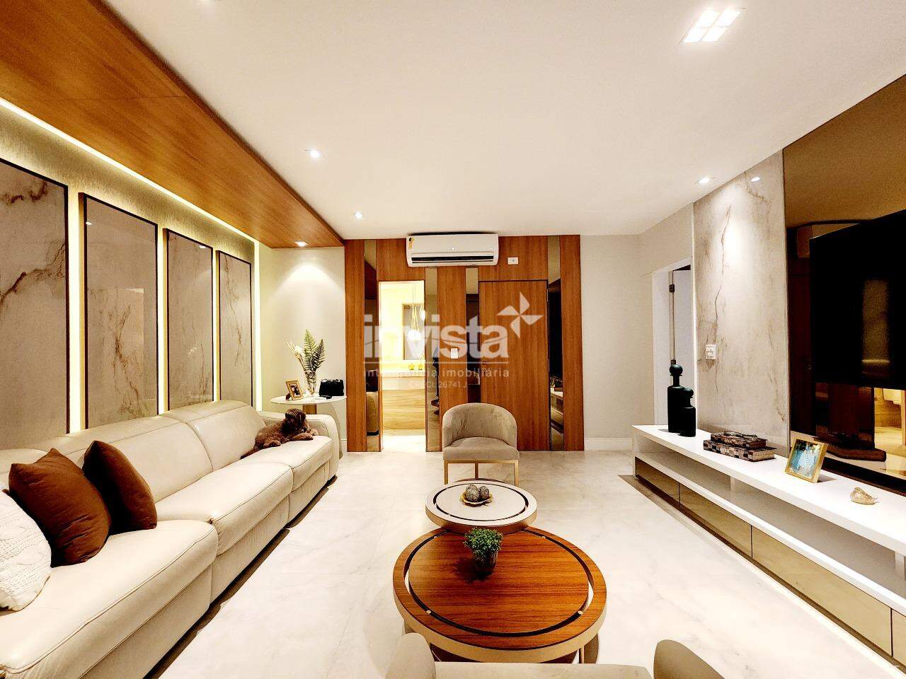 Apartamento à venda no bairro Ponta da Praia