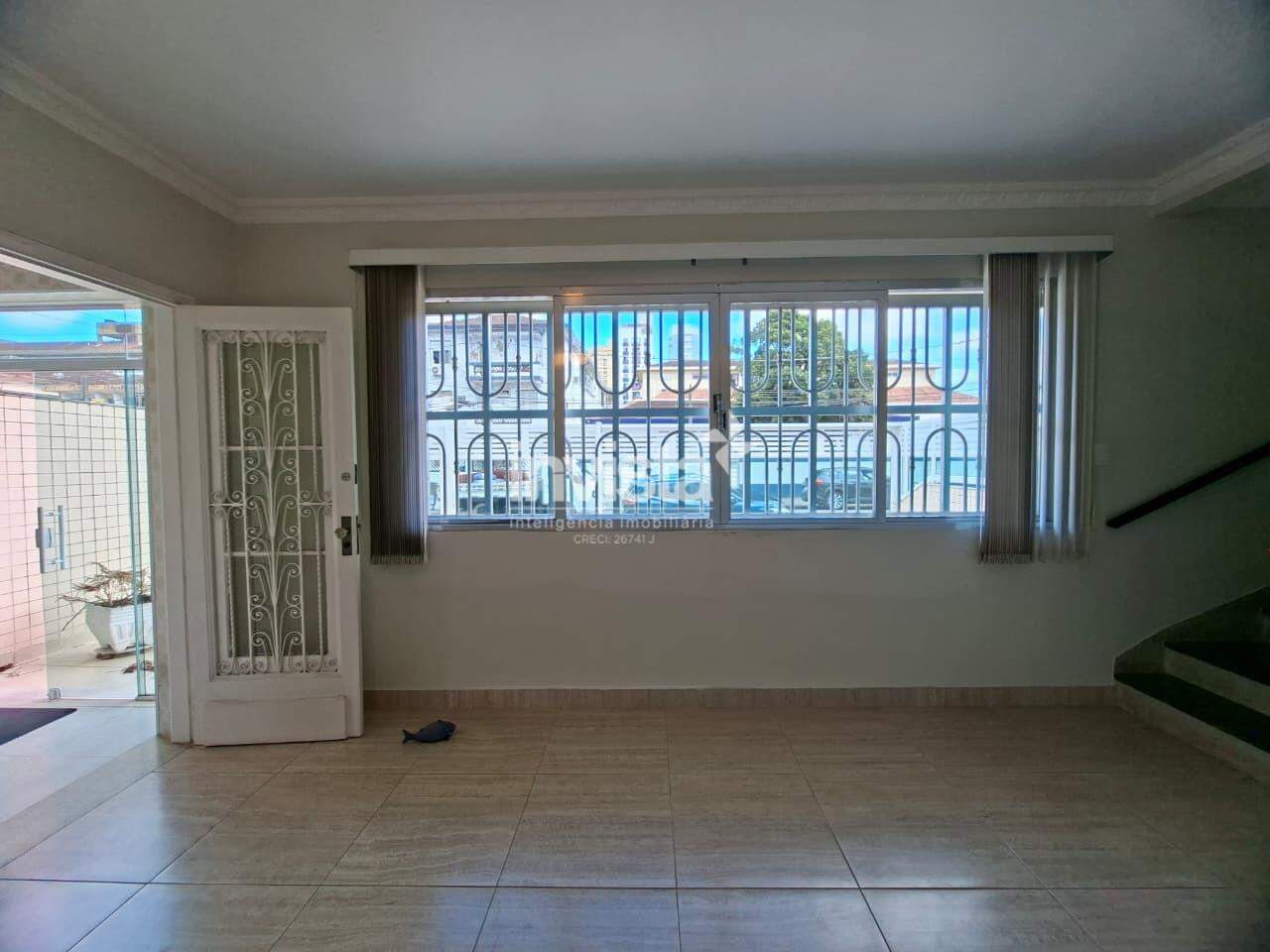 Casa &agrave; venda no bairro Embar&eacute; - Santos