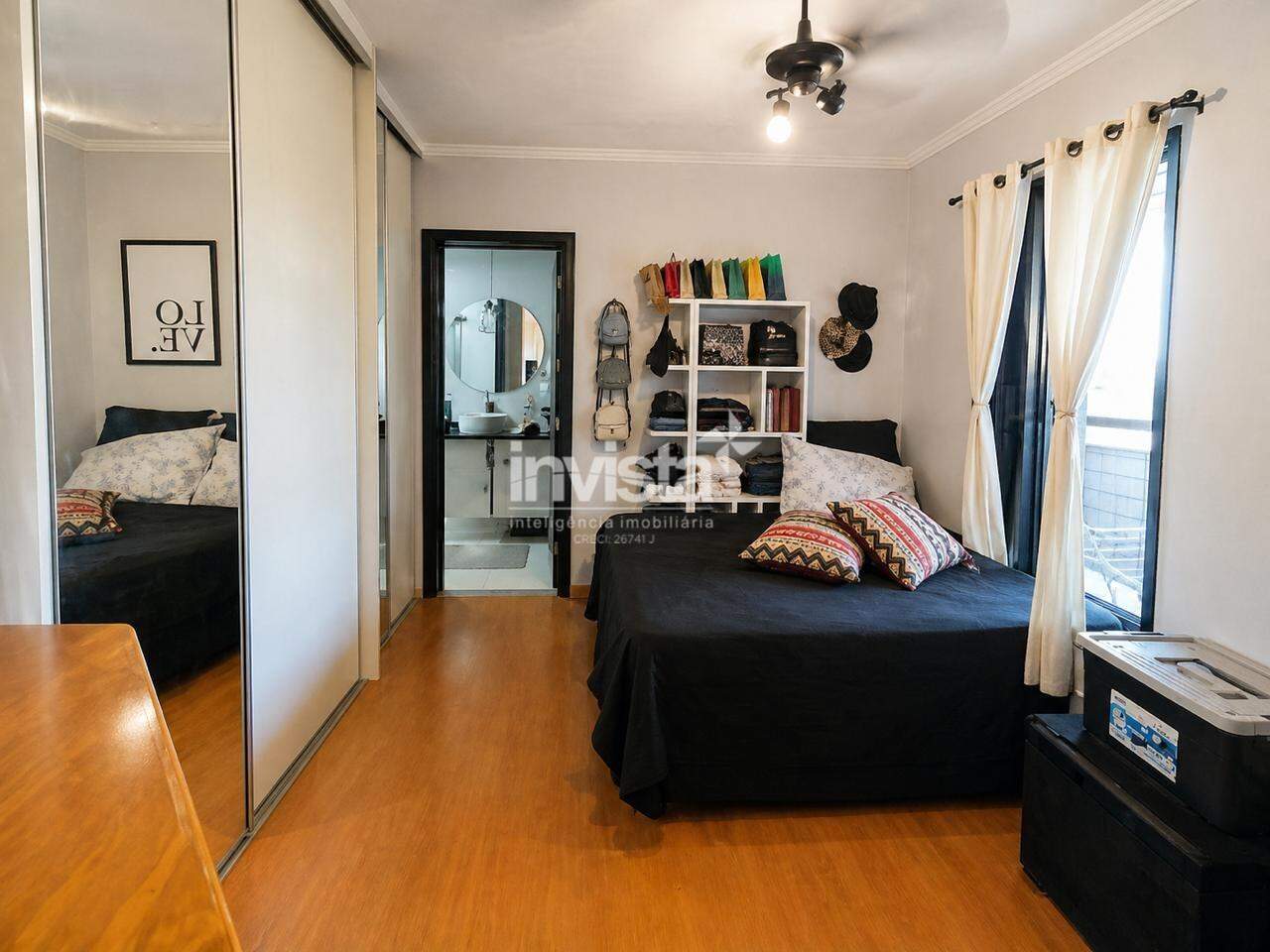 Apartamento &agrave; venda em Santos-SP no bairro Encruzilhada, com 2 dormit&oacute;rios e 70m&sup2; - Santos