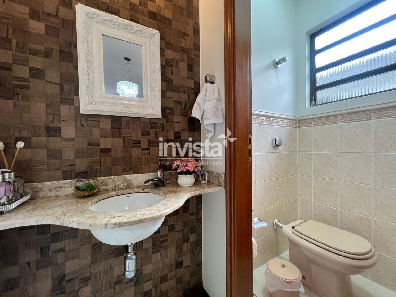 Casa &agrave; venda em Santos-SP no bairro Embar&eacute;, com 3 dormit&oacute;rios e 158m&sup2; - Santos