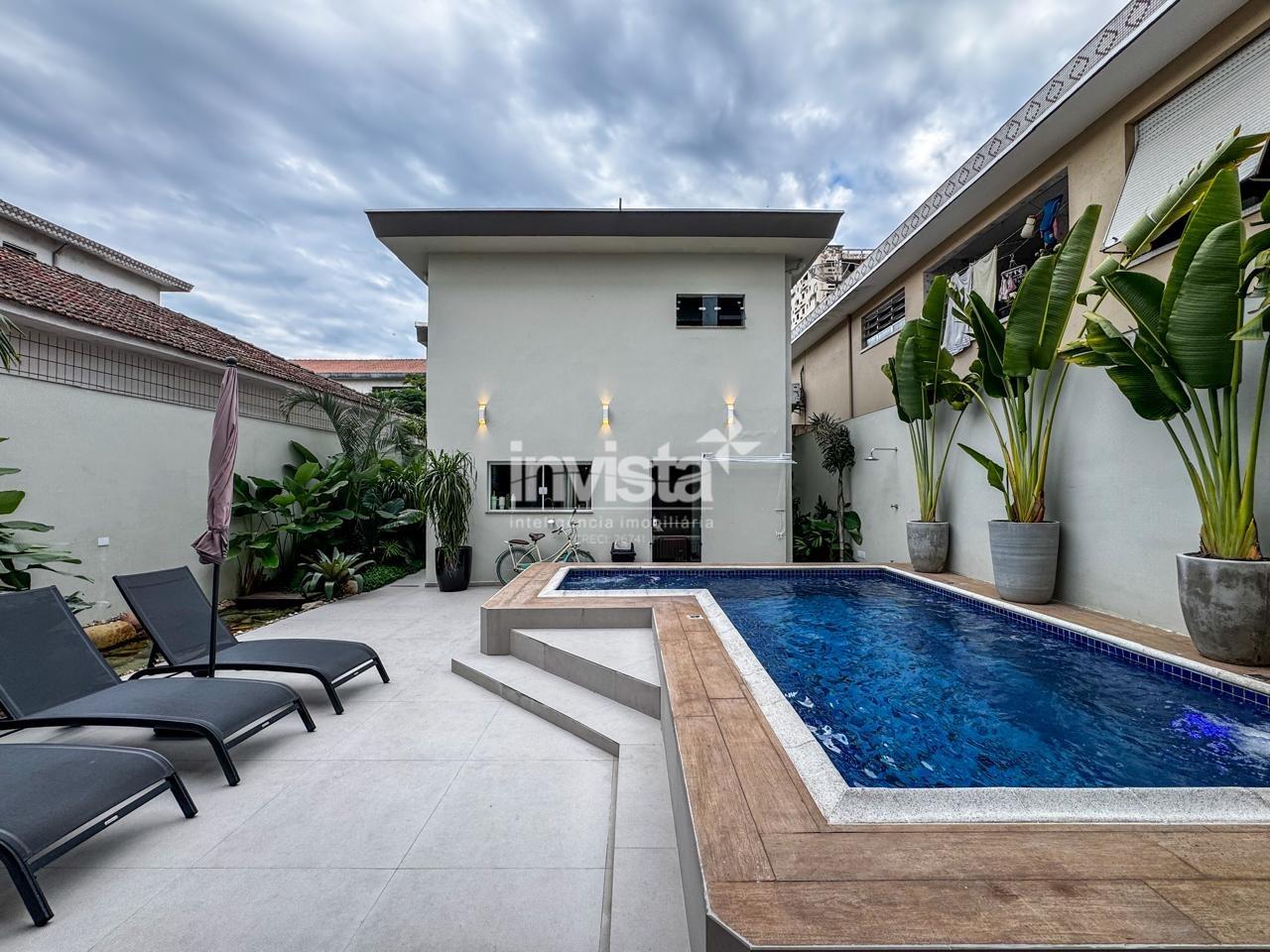 C&oacute;digo: 13850 R$ 3.990.000,00 Casa &agrave; venda no bairro Ponta da Praia 290 m&sup2; 3 quartos 3 vagas - Santos