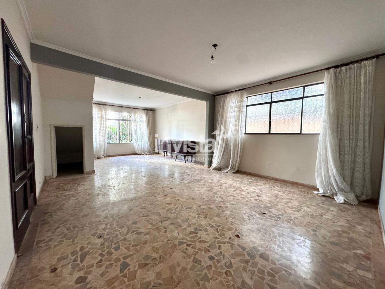 Casa à venda no bairro Embaré