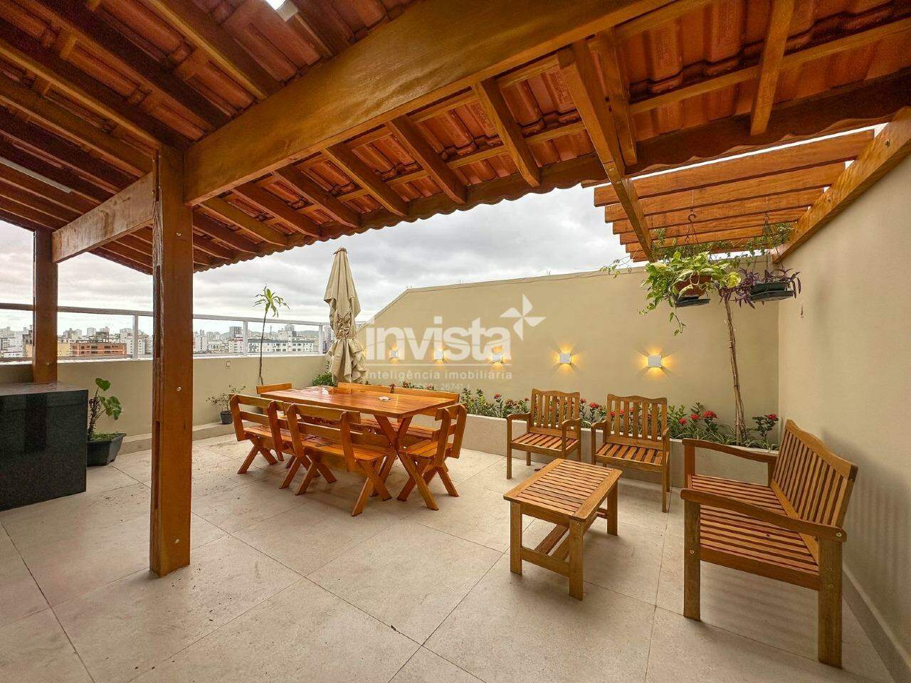 Cobertura à venda no bairro Embaré