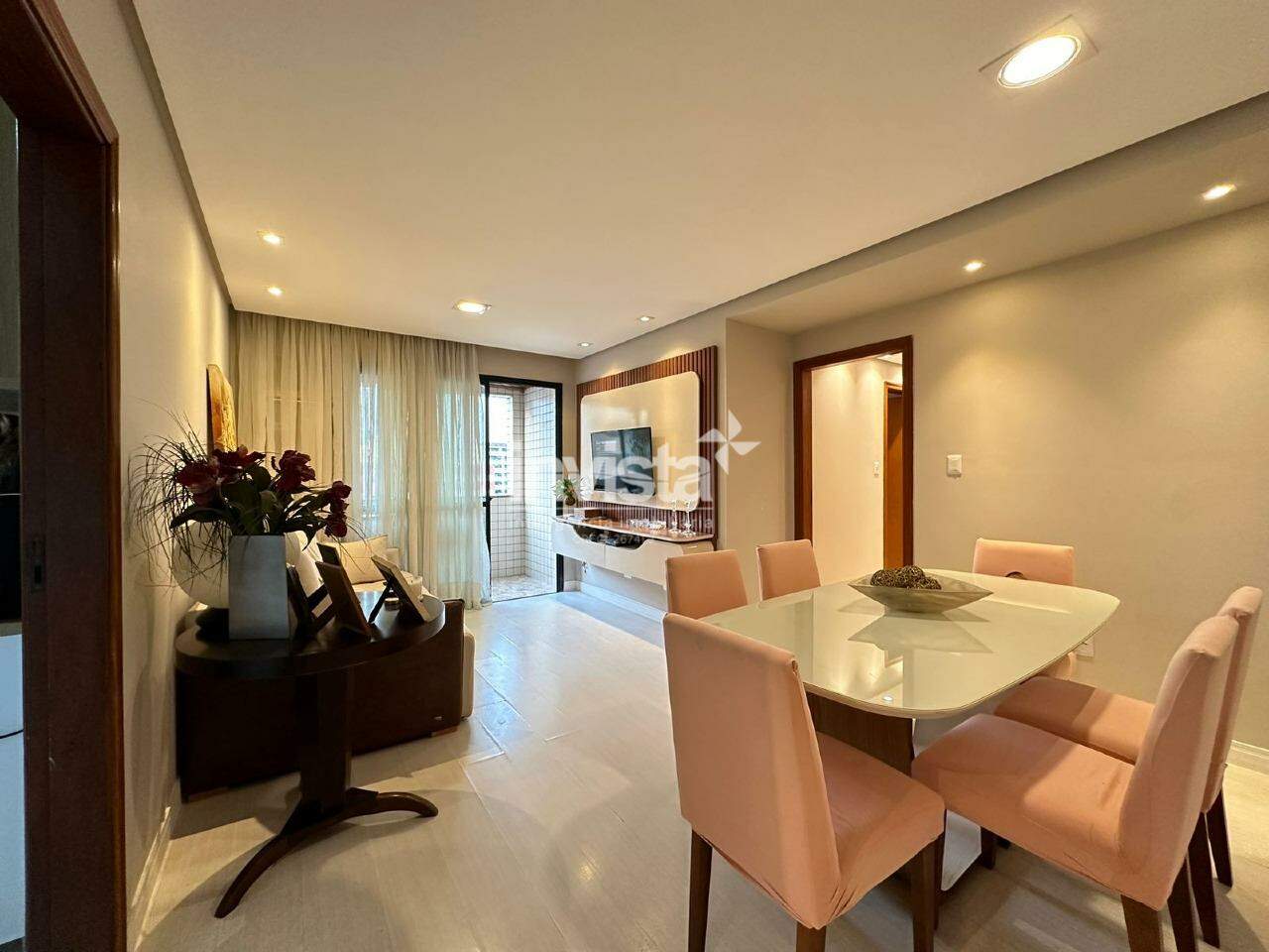 Apartamento à venda no bairro Encruzilhada