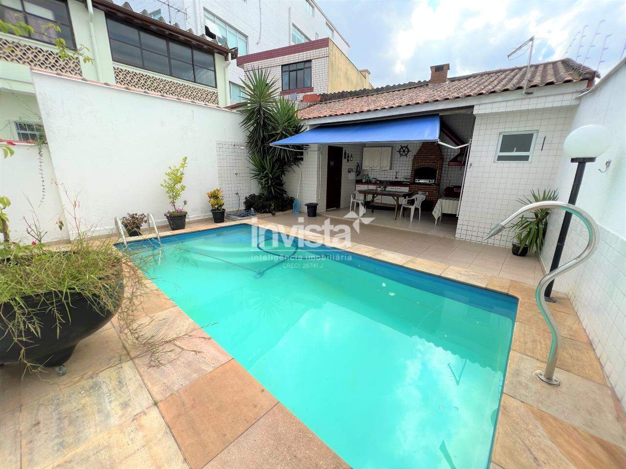 C&oacute;digo: 14987 R$ 1.750.000,00 Casa &agrave; venda no bairro Aparecida 180 m&sup2; 3 quartos 2 vagas - Santos