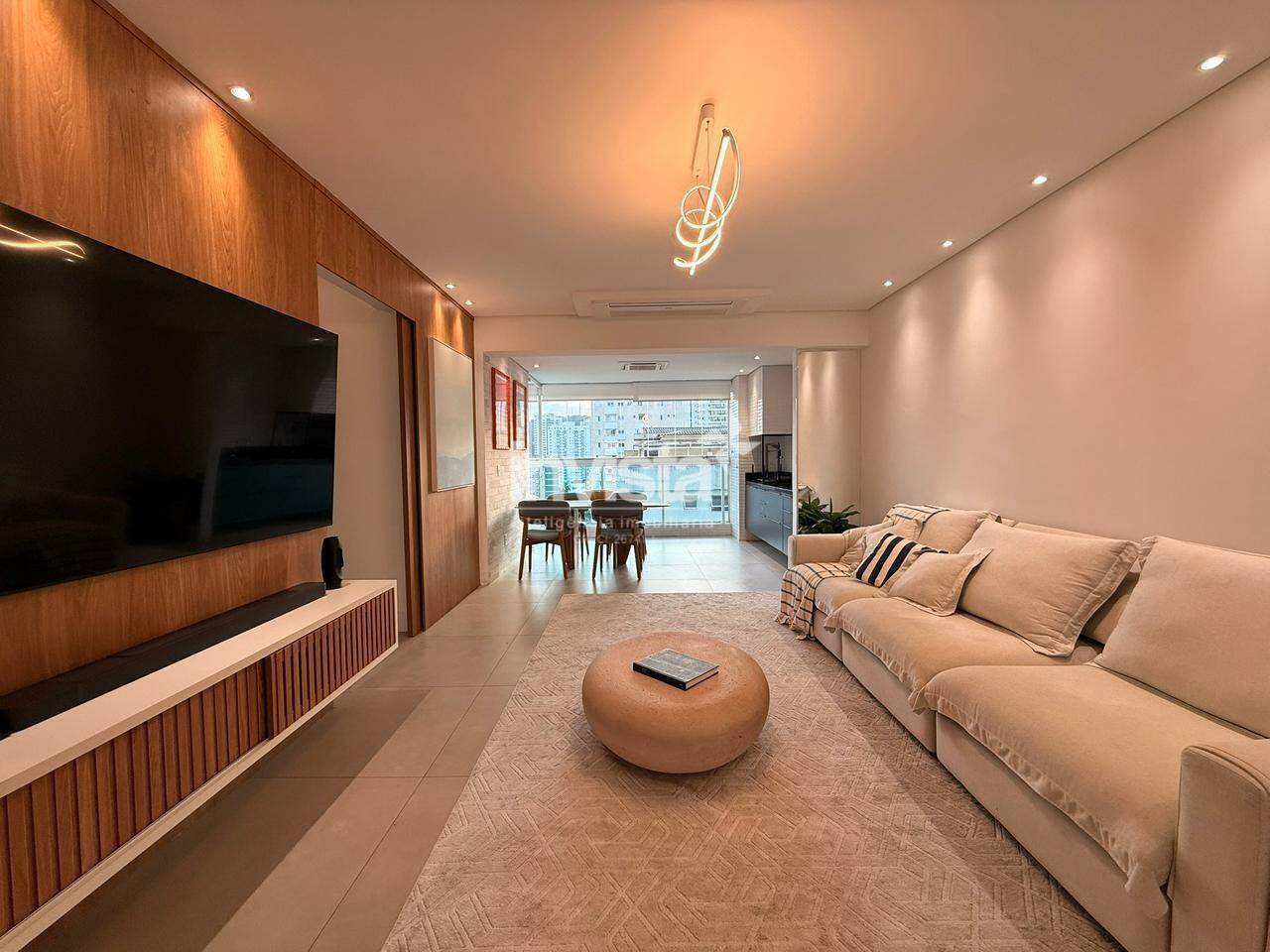 C&oacute;digo: 15441 R$ 1.790.000,00 Apartamento &agrave; venda em Santos-SP no bairro Pomp&eacute;ia, com 2 dormit&oacute;rios e 107m&sup2; 107 m&sup2; 2 quartos 1 vaga - Santos