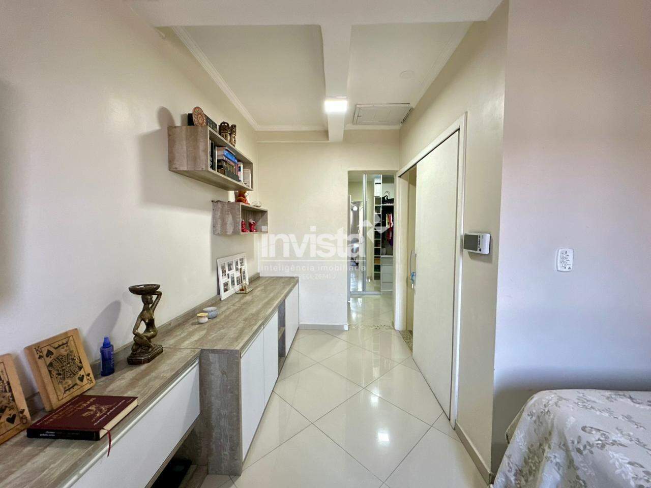 Casa &agrave; venda em Santos-SP no bairro Marap&eacute;, com 3 dormit&oacute;rios e 150m&sup2; - Santos