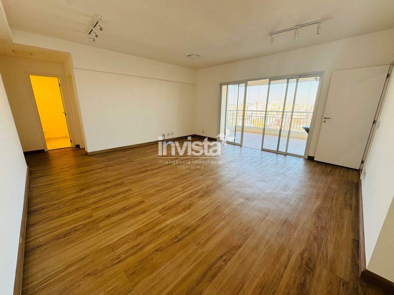 Apartamento para aluguel no bairro Marap&eacute; - Santos