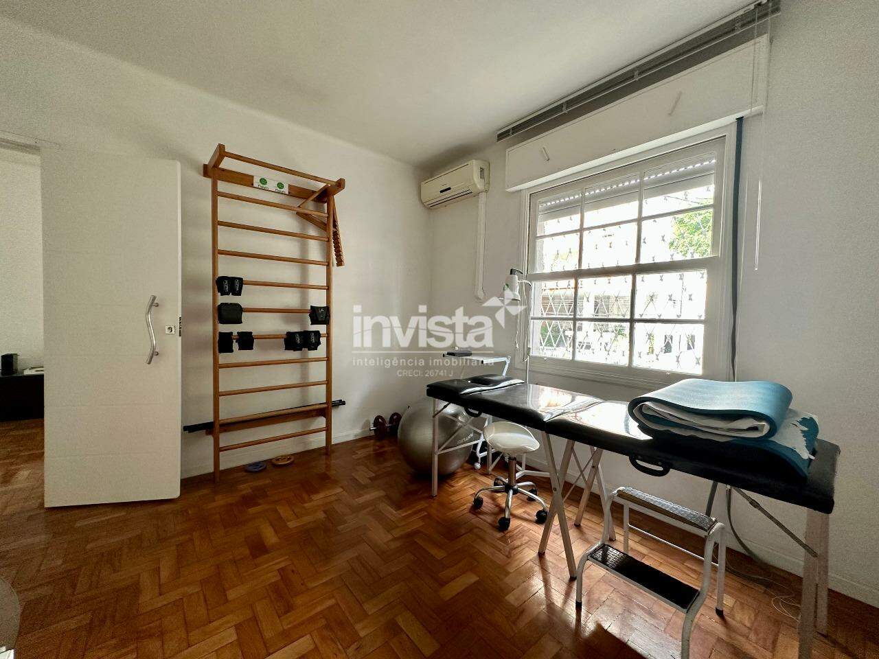 CASA A VENDA NO GONZAGA – EXCELENTE OPORTUNIDADE PARA COMÉRCIO