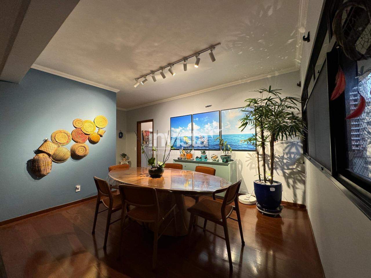 Avenida da Praia na Aparecida &mdash; 150 m&sup2;, vista mar e a exclusividade de apenas 2 apartamentos por andar - Santos
