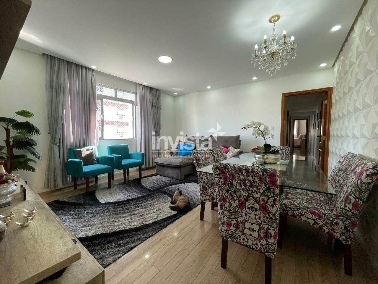 Apartamento à venda no bairro Embaré