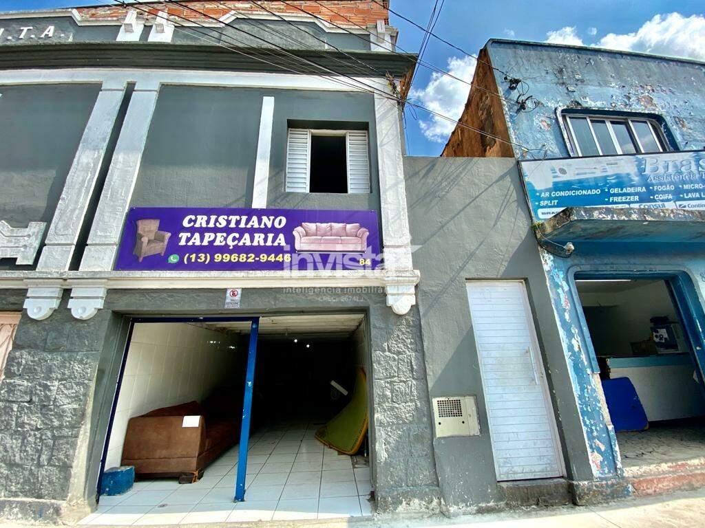 CASA COM GARAGEM E 6 KITNET