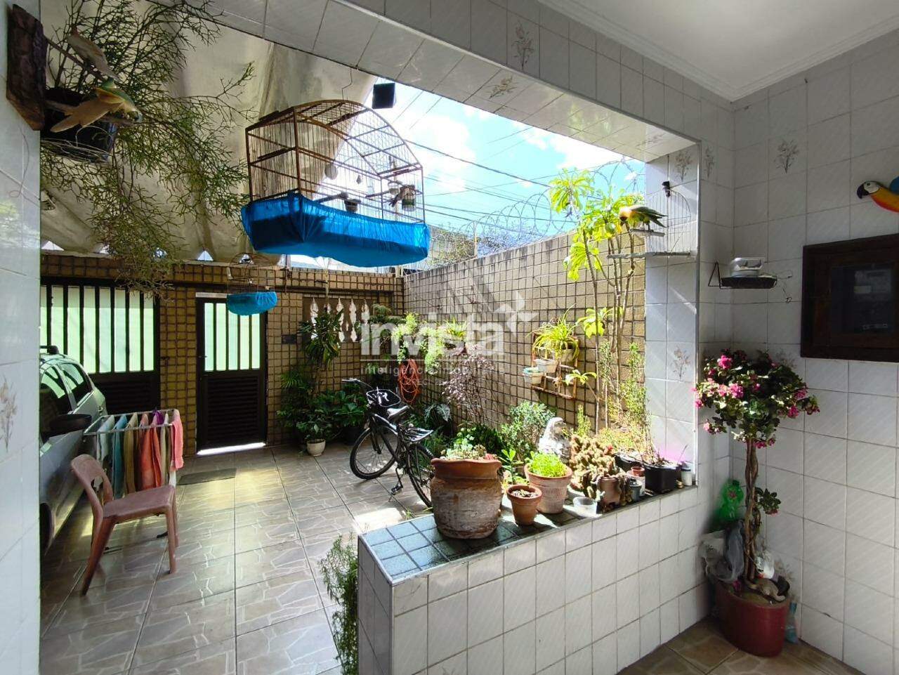 Casa &agrave; venda no bairro Marap&eacute; - Santos