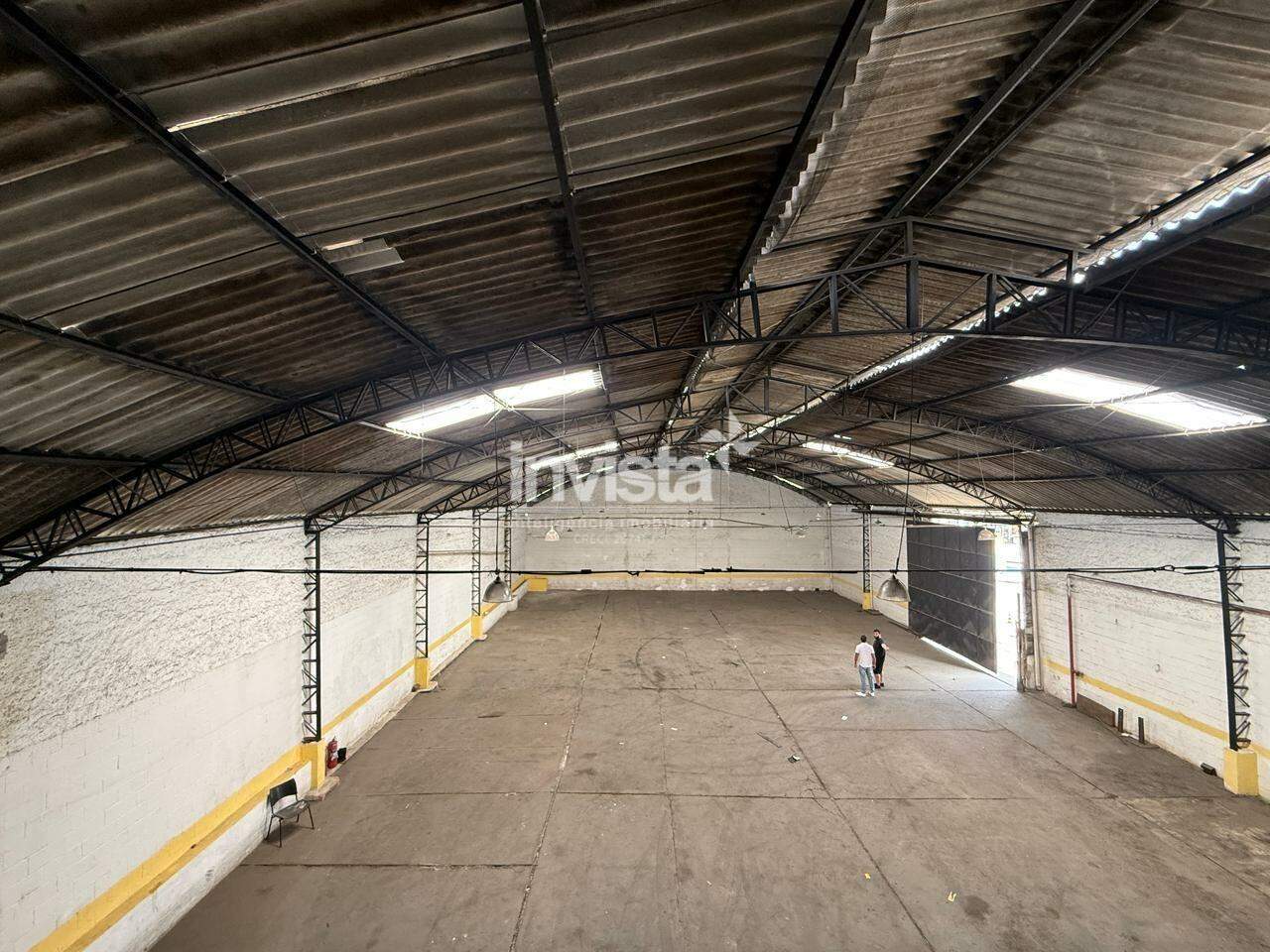 C&oacute;digo: 22343 R$ 29.000,00 Galp&atilde;o para alugar em Santos-SP no bairro Chico de Paula, com 0 dormit&oacute;rio e 1200m&sup2; 1200 m&sup2; 0 quartos 8 vagas - Santos