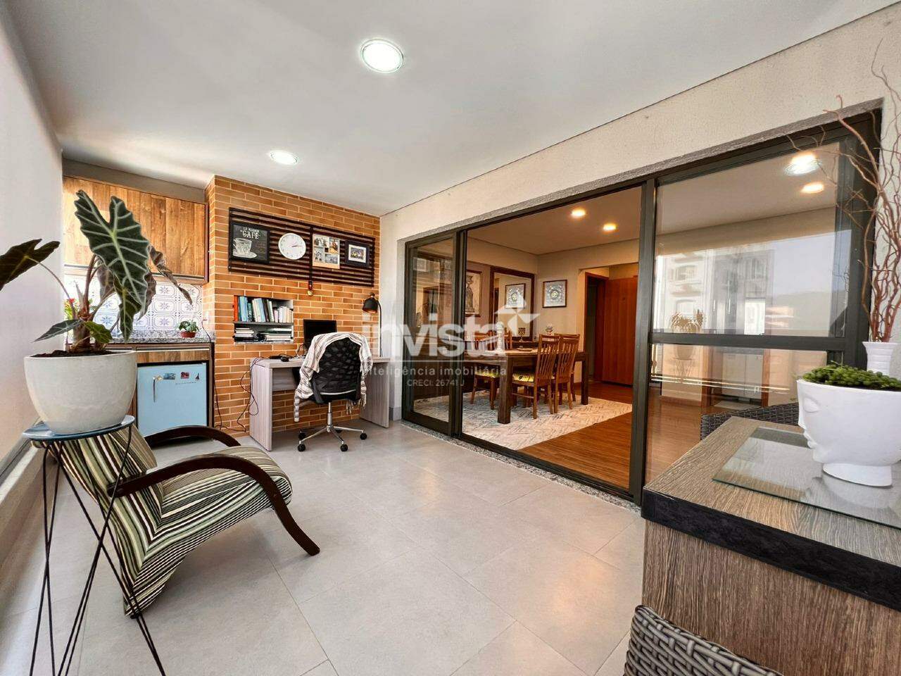 Apartamento à venda no bairro Ponta da Praia