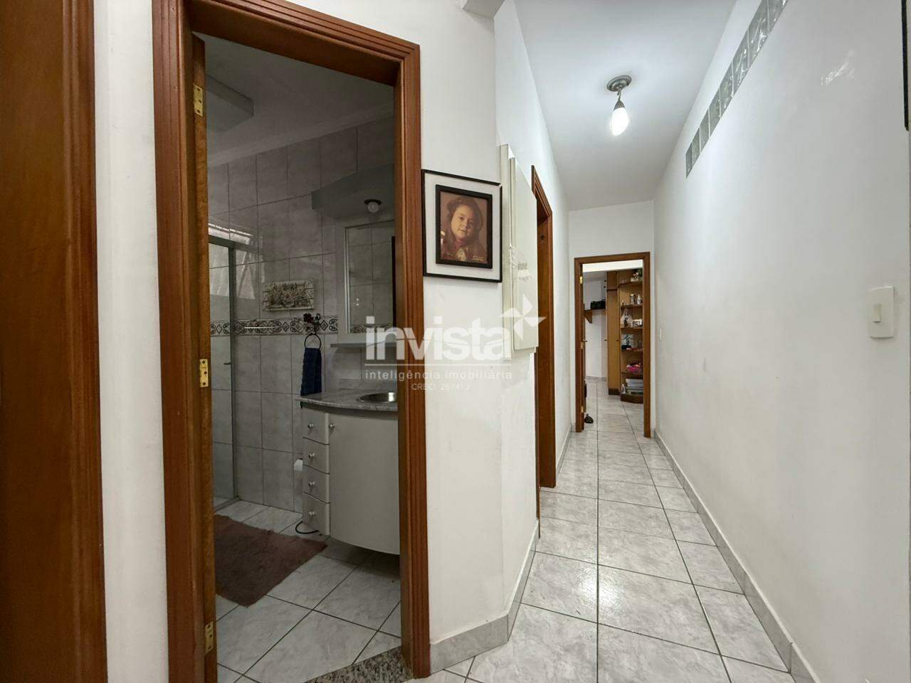 Casa &agrave; venda no bairro Embar&eacute; - Santos