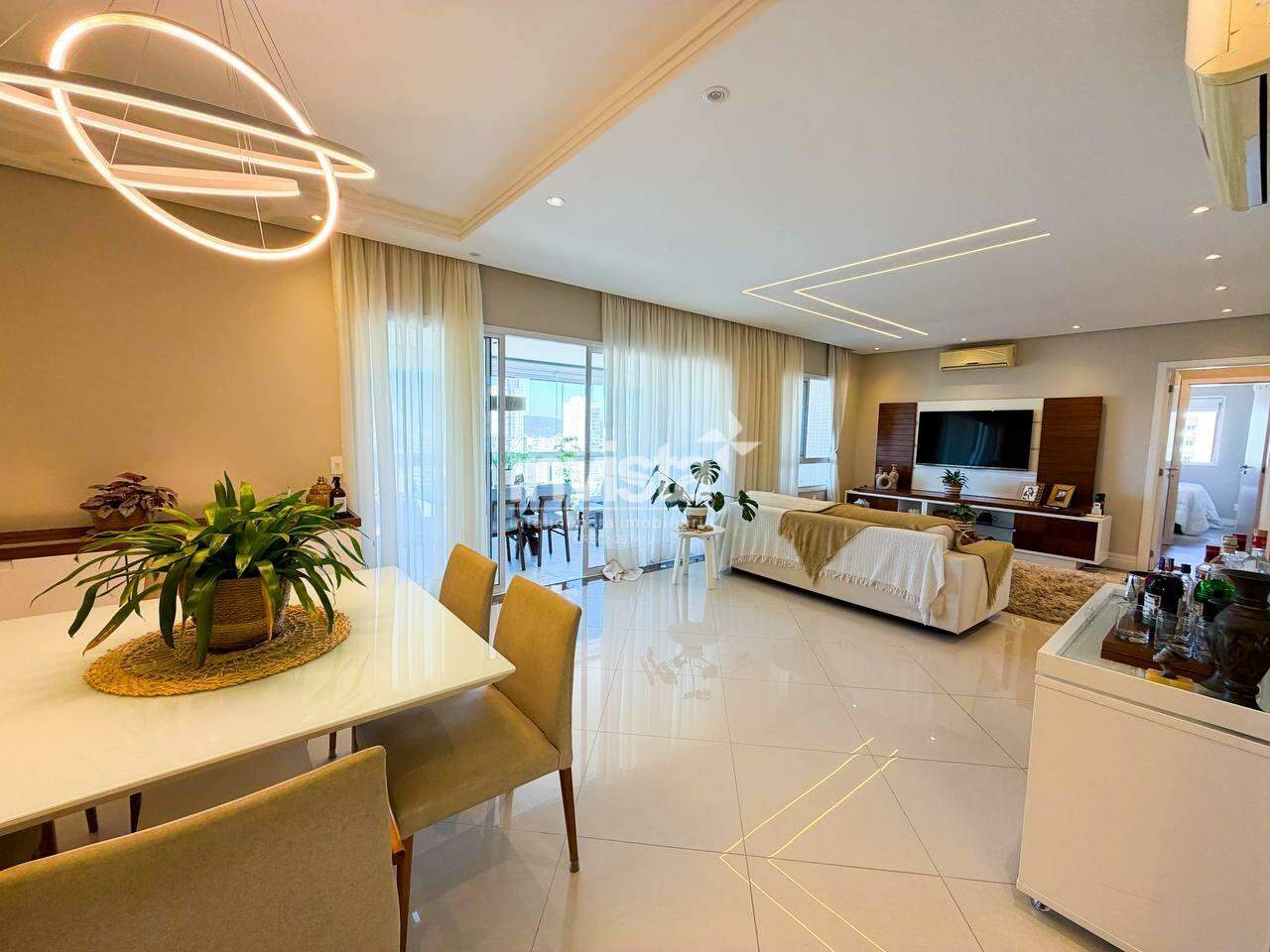 C&oacute;digo: 22923 R$ 2.600.000,00 Apartamento &agrave; venda em Santos-SP no bairro Embar&eacute;, com 3 dormit&oacute;rios e 155m&sup2; 155 m&sup2; 3 quartos 3 vagas - Santos