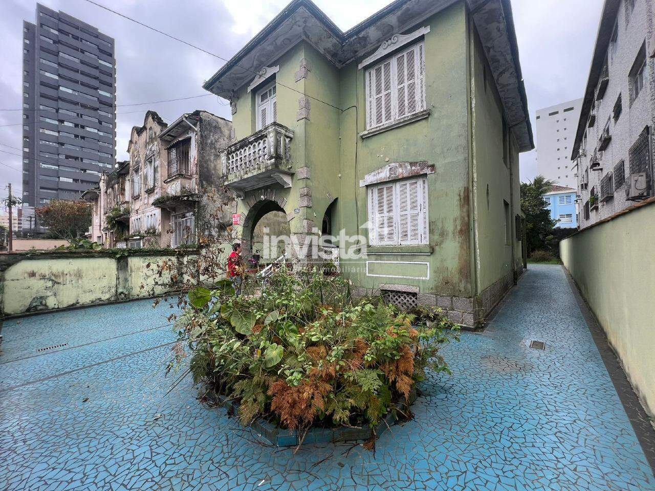 Casa à venda no bairro Encruzilhada