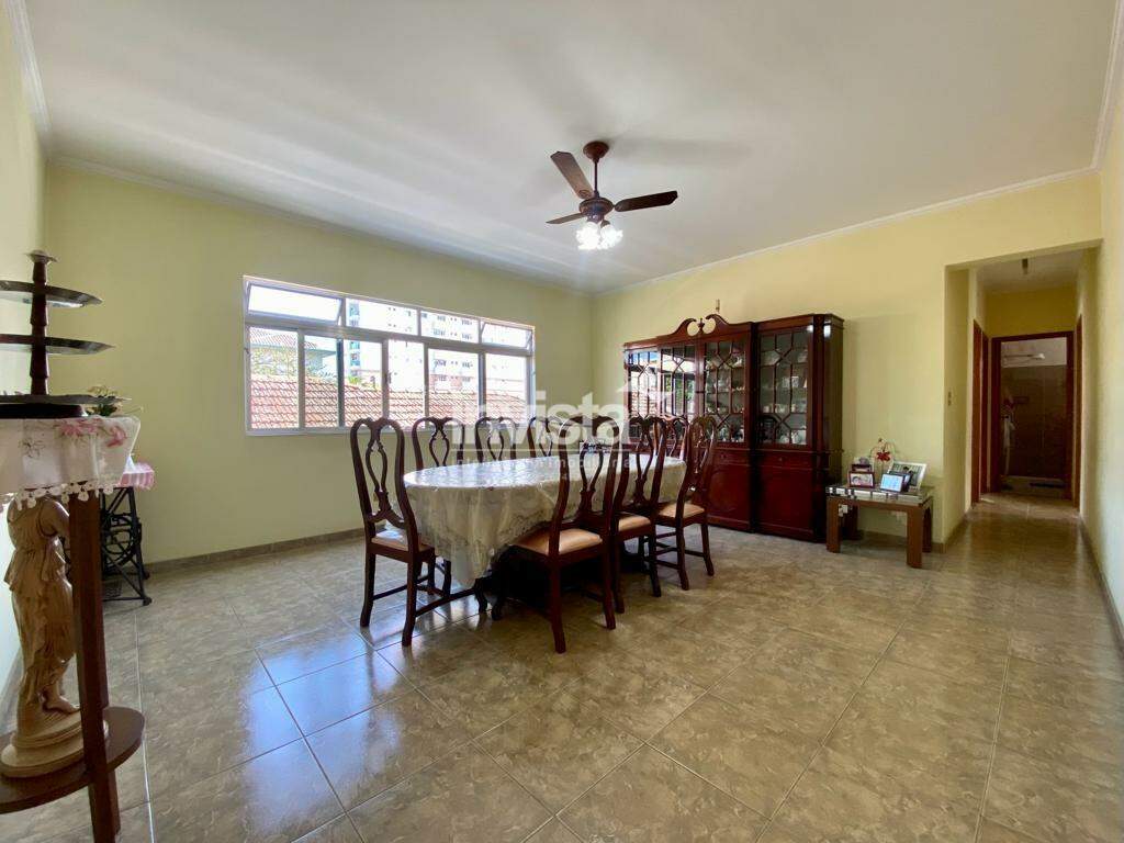 Apartamento à venda no bairro Ponta da Praia