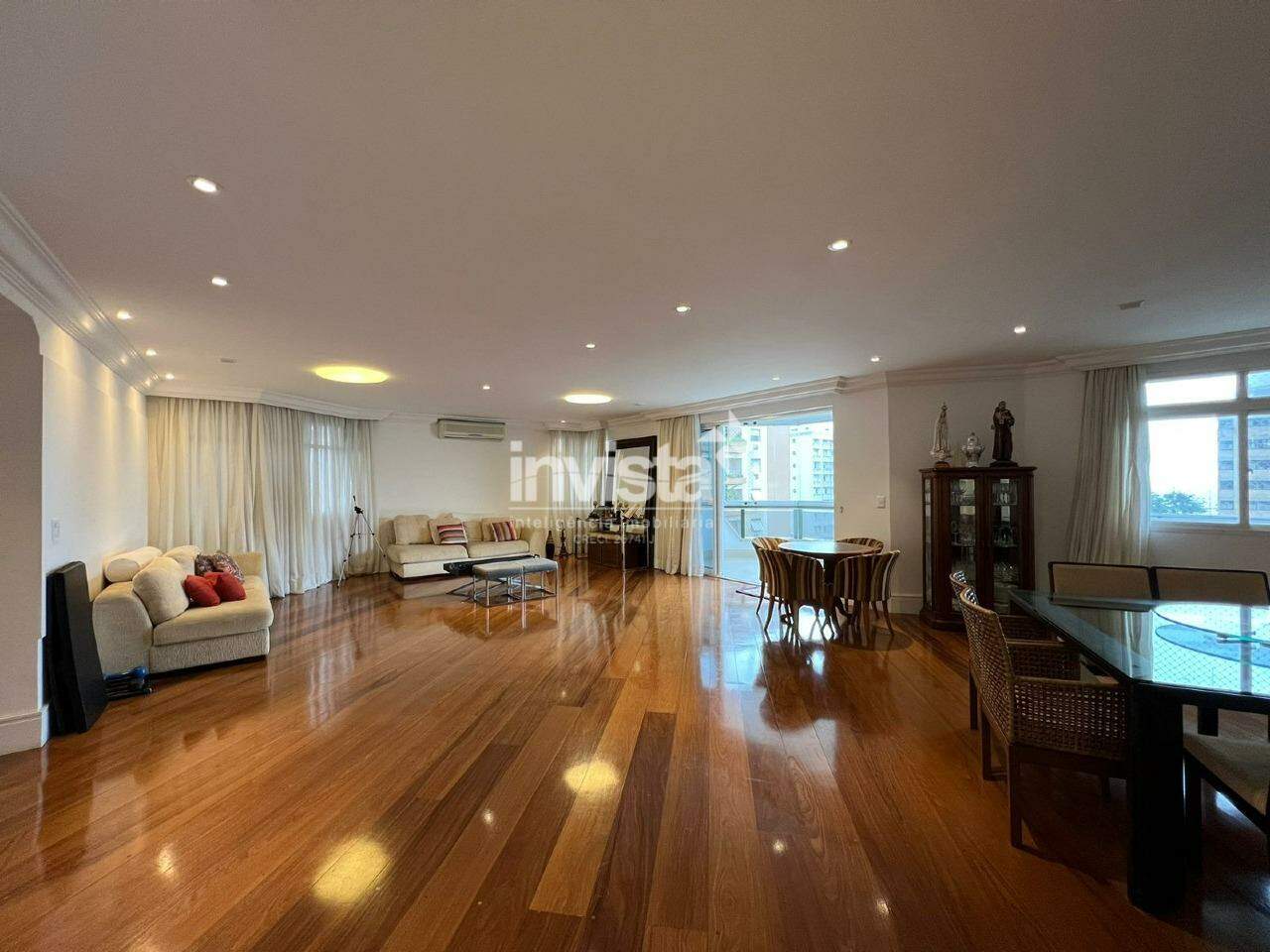 Apartamento à venda no bairro Embaré