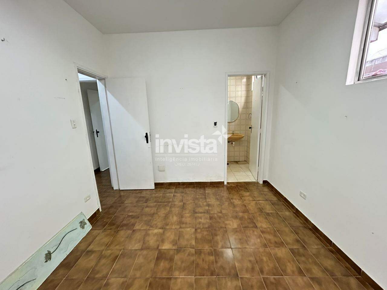 Sala Comercial para alugar em Santos-SP no bairro Boqueir&atilde;o, com 3 dormit&oacute;rios e 56m&sup2; - Santos
