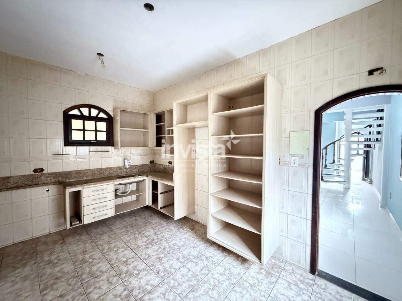 Casa &agrave; venda no bairro Estu&aacute;rio - Santos