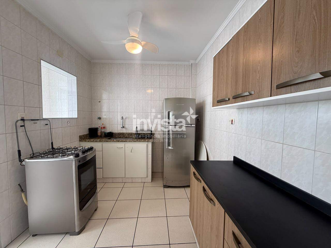 Apartamento SEMI MOBILIADO na quadra da PRAIA - Santos
