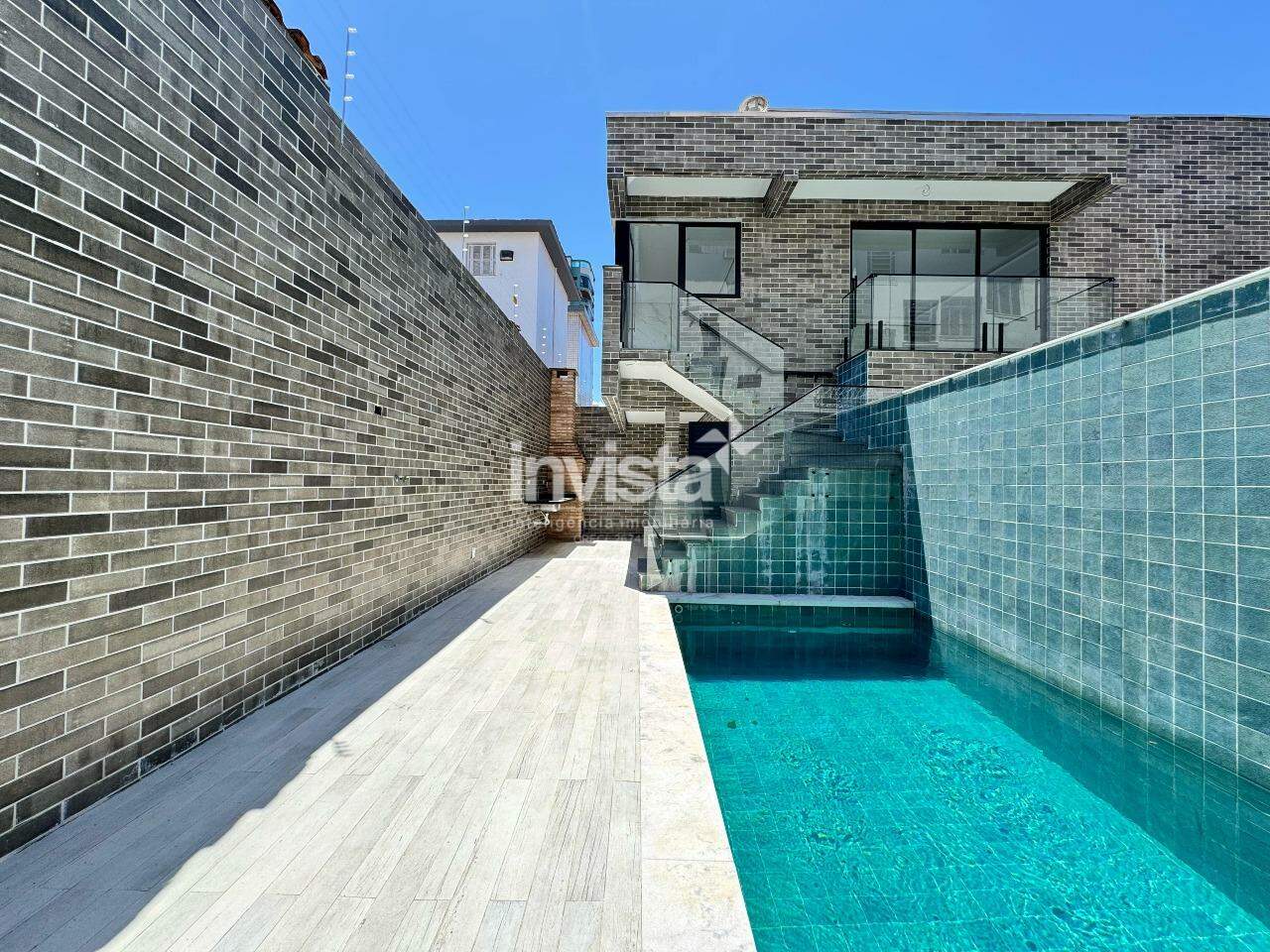 Casa à venda no bairro Embaré