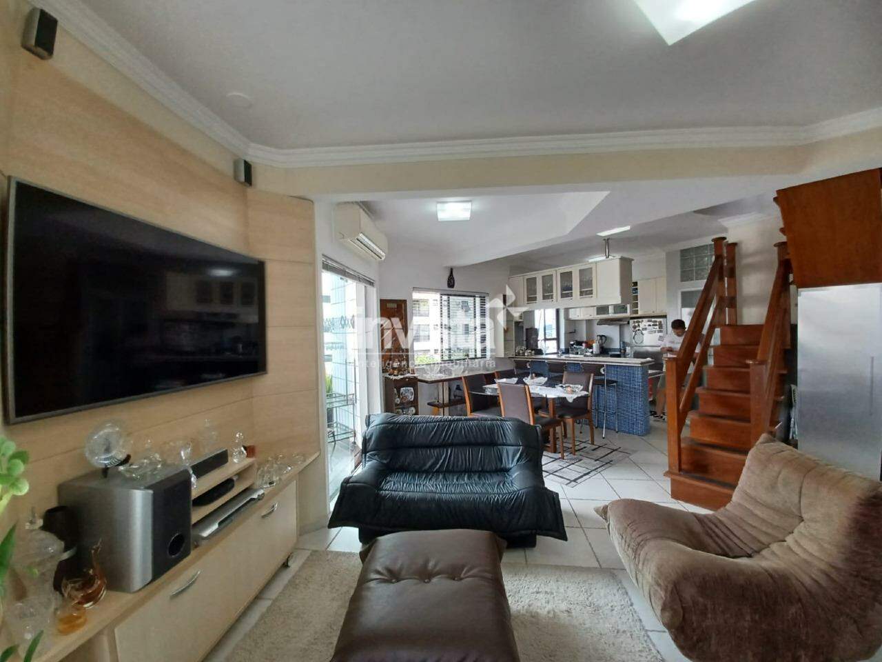 Apartamento Duplex à venda no bairro Ponta da Praia