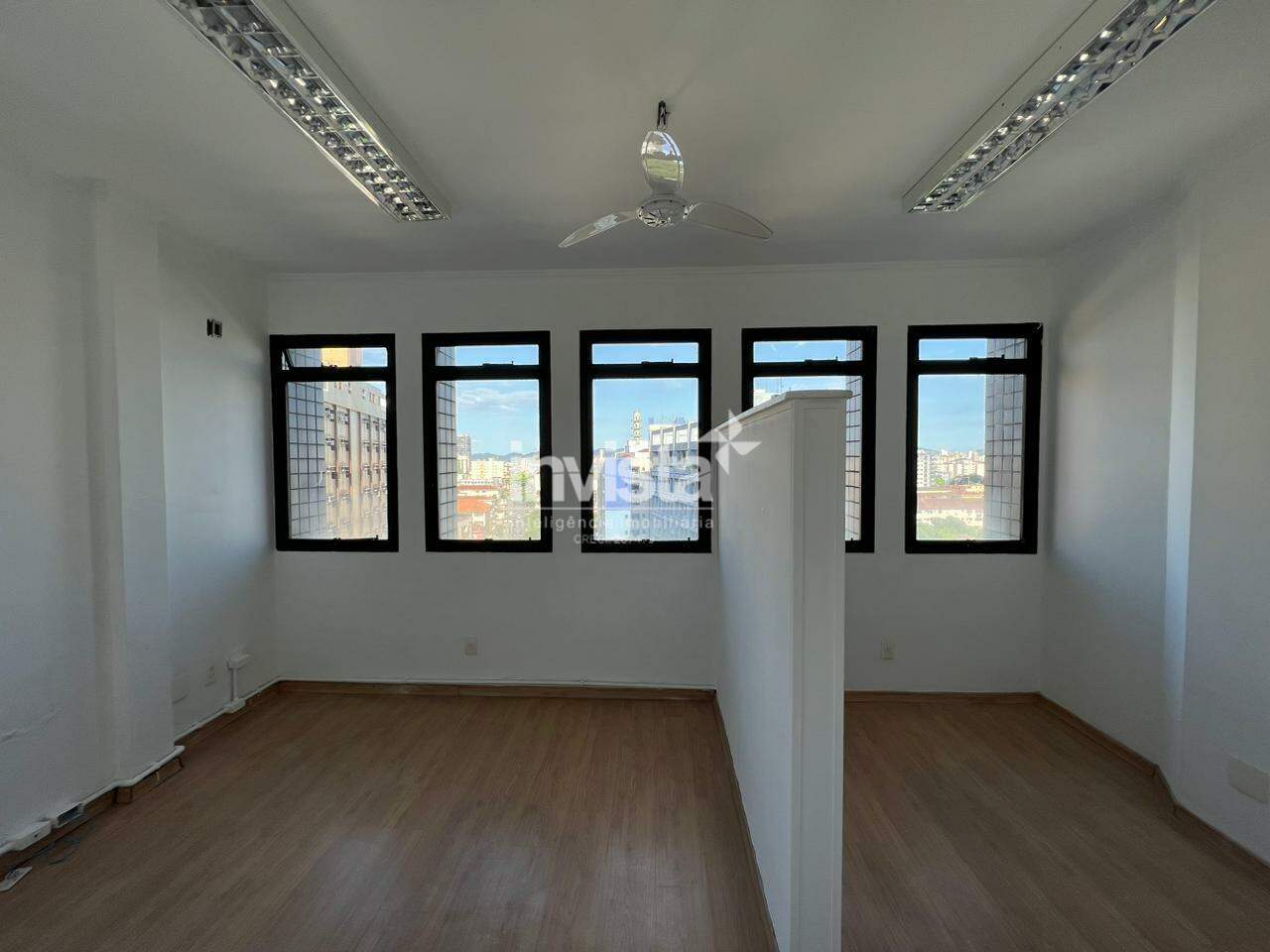 Sala Comercial para aluguel no bairro Vila Mathias
